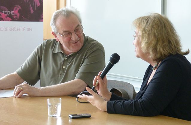 Prof. Vilém Prečan a Petruška Šustrová, Ostrava